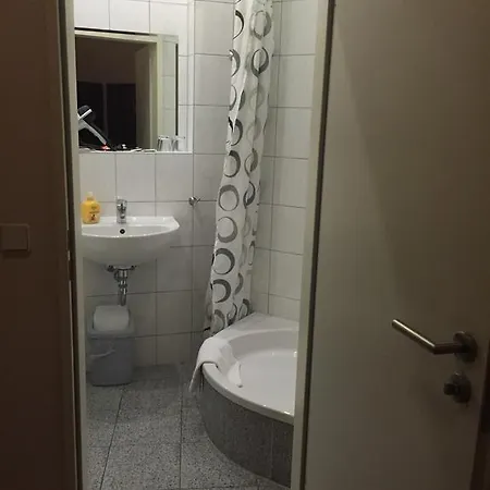 ゲストハウス ペンション クラシック ベルリン