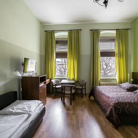 ペンション クラシック 2*